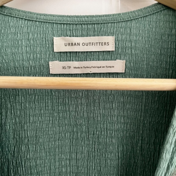 Urban Outfitters Top - Picture 2 of 4